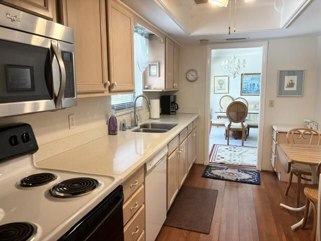 7 SE Turtle Creek Drive, Unit F, Tequesta, FL 33469 Photo