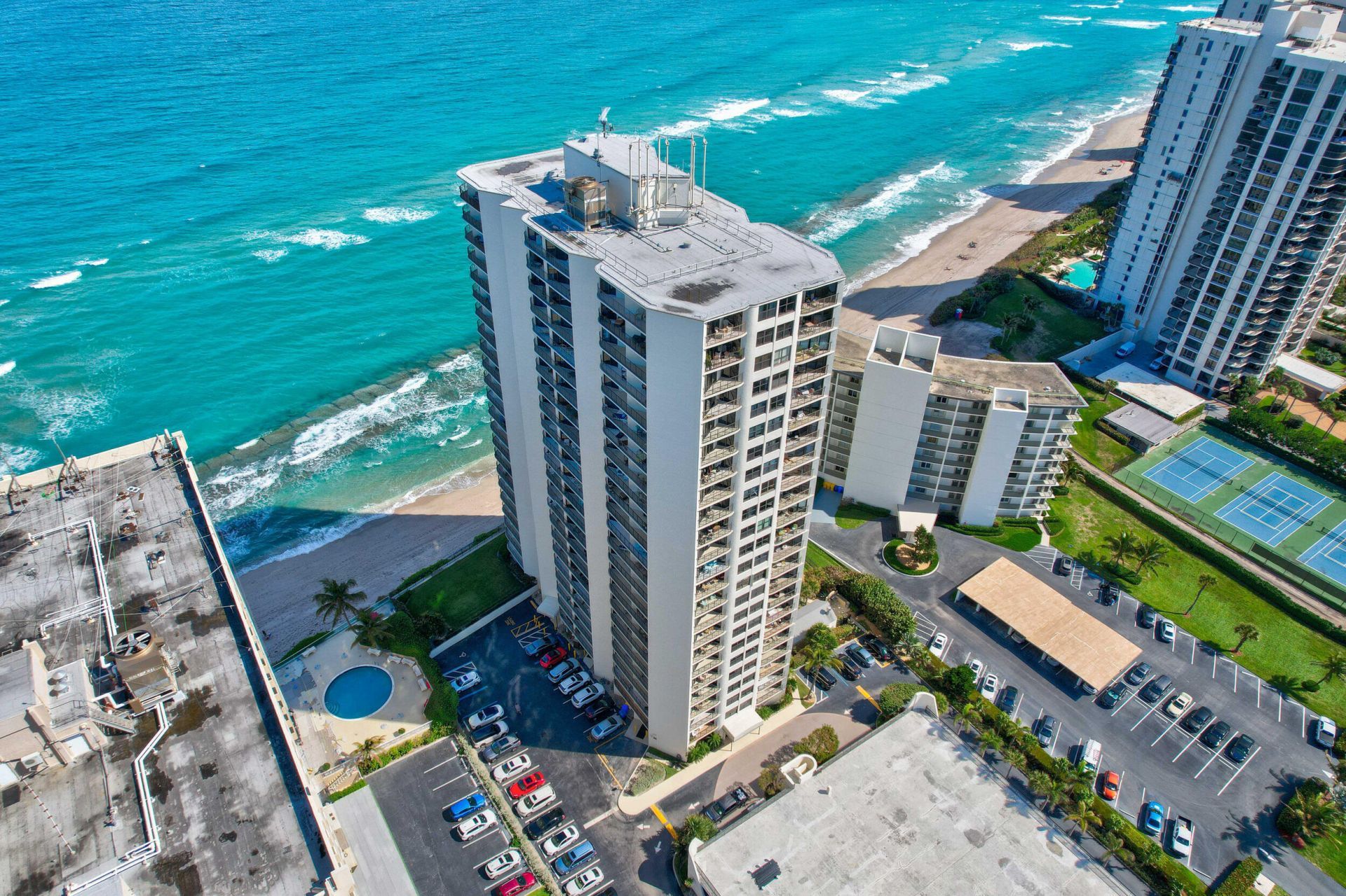 5420 N Ocean Drive, Unit 2404, Singer Island, FL 33404 Photo