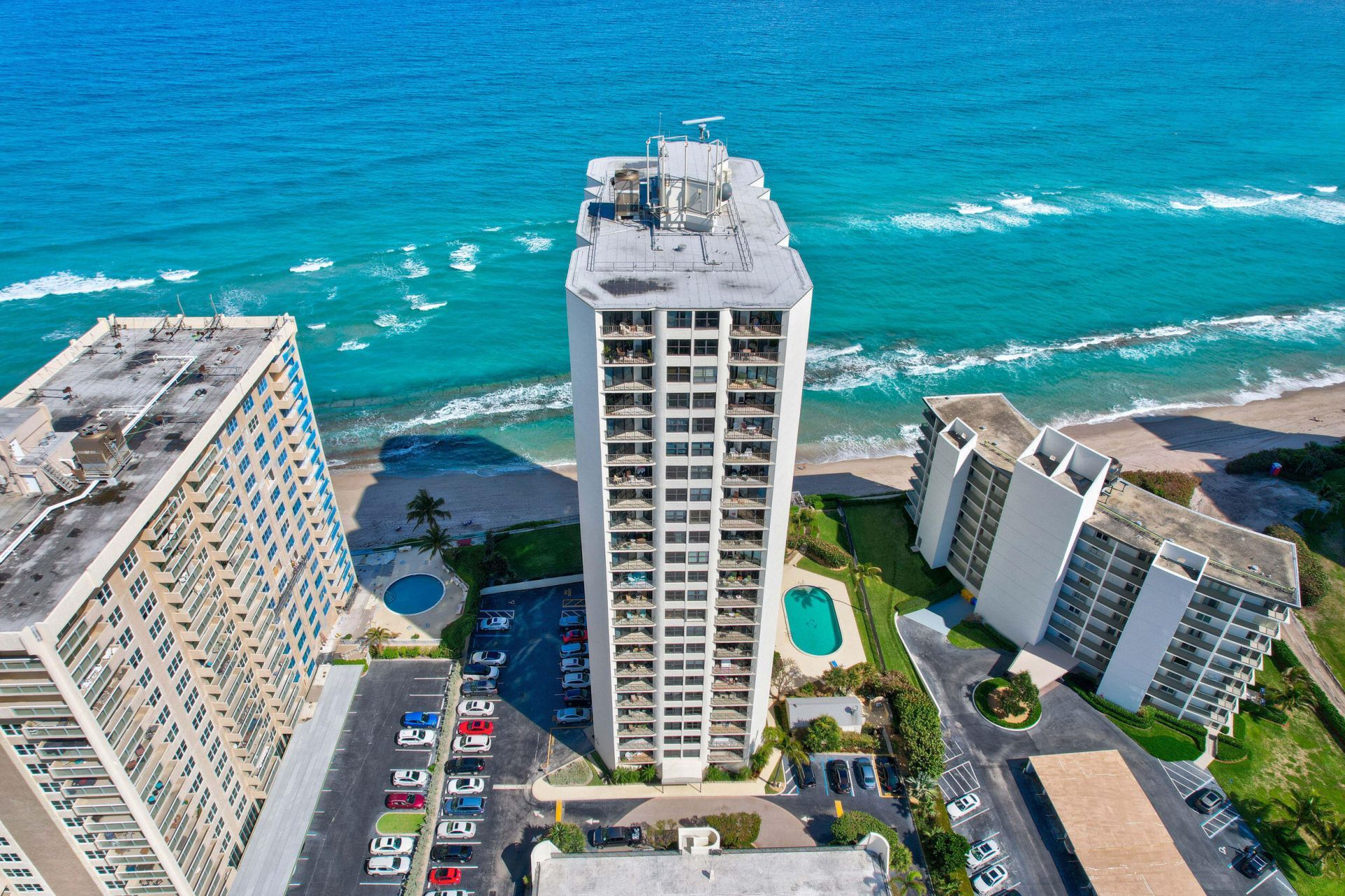 5420 N Ocean Drive, Unit 2404, Singer Island, FL 33404 Photo
