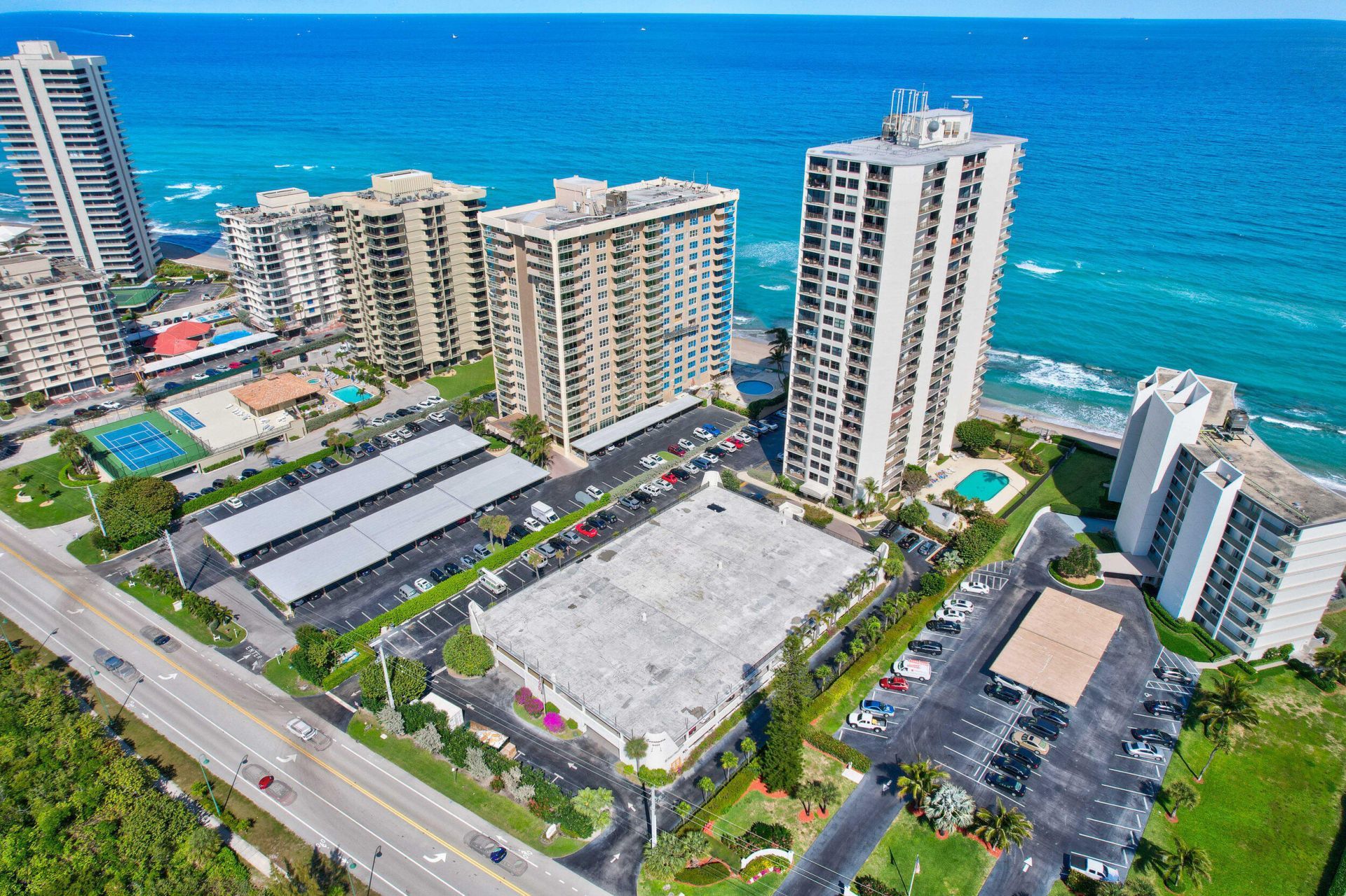 5420 N Ocean Drive, Unit 2404, Singer Island, FL 33404 Photo