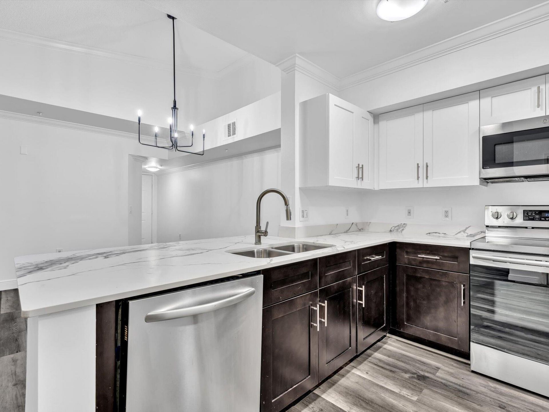 2433 Centergate Drive, Unit 306, Miramar, FL 33025 Photo