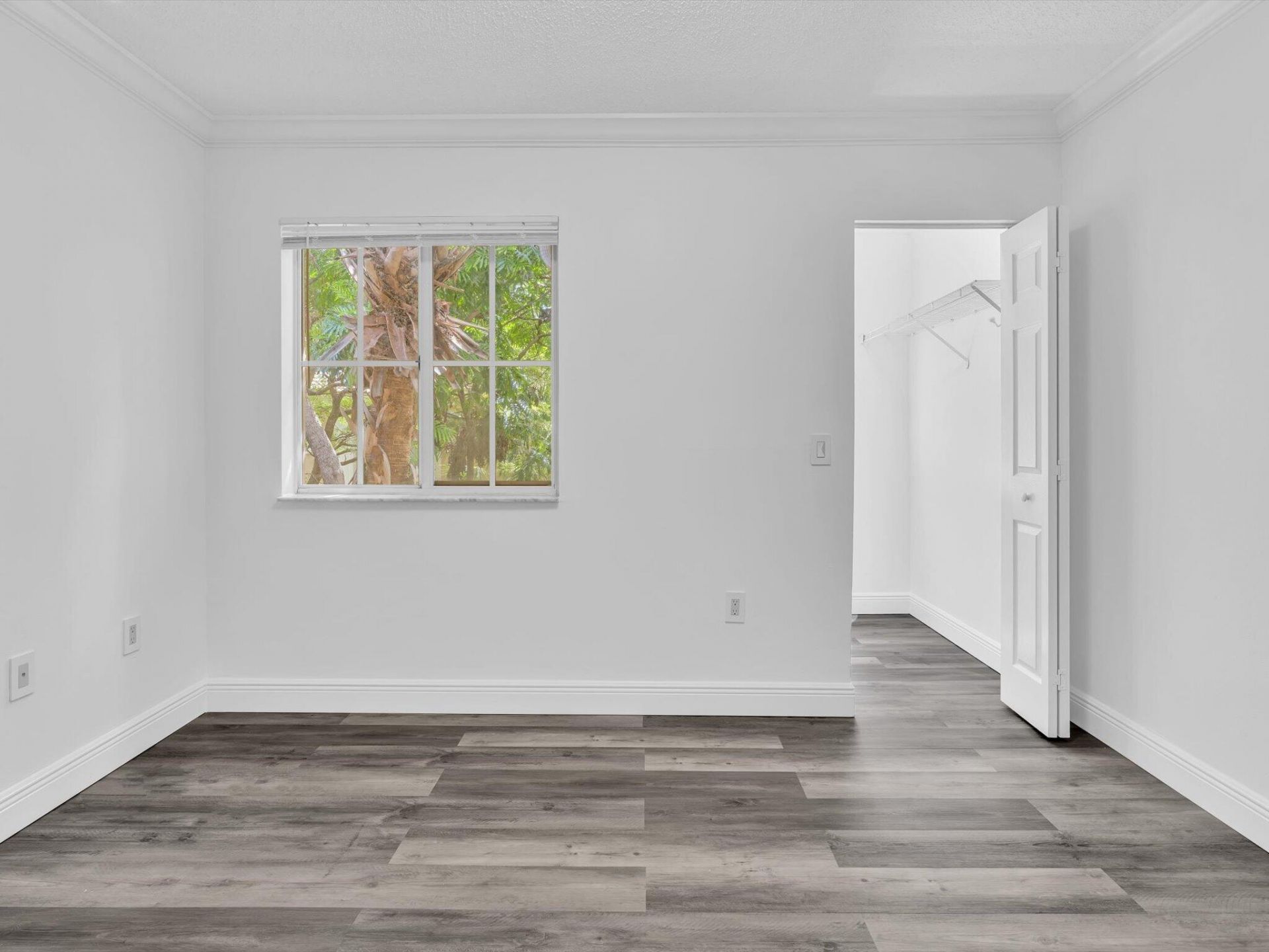 2433 Centergate Drive, Unit 306, Miramar, FL 33025 Photo
