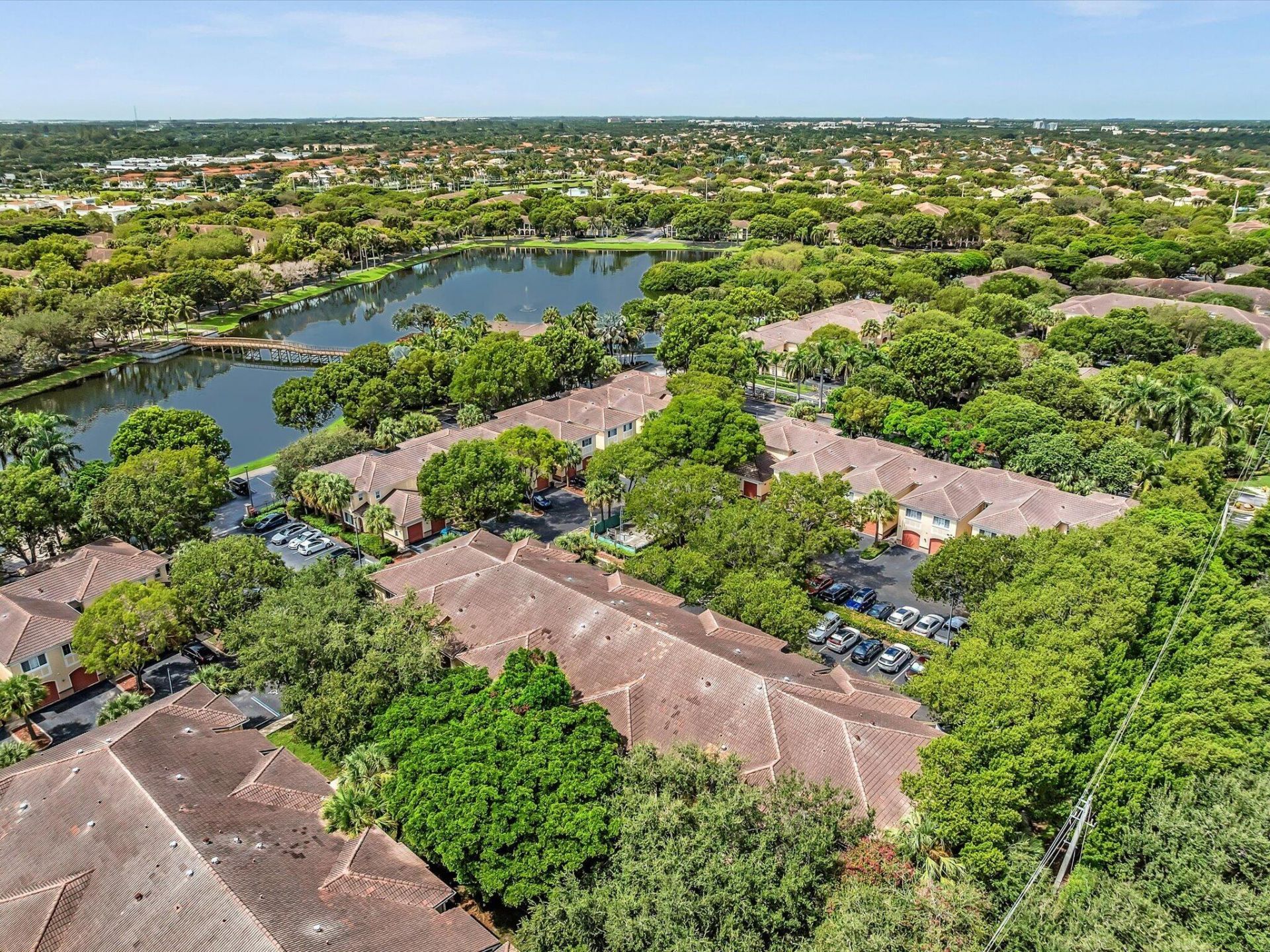 2433 Centergate Drive, Unit 306, Miramar, FL 33025 Photo