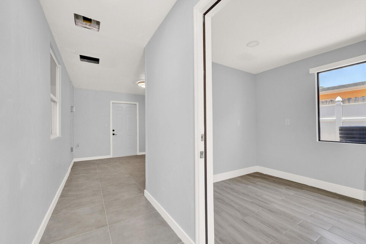 1134 S Ridge Street, Lake Worth Beach, FL 33460 Photo
