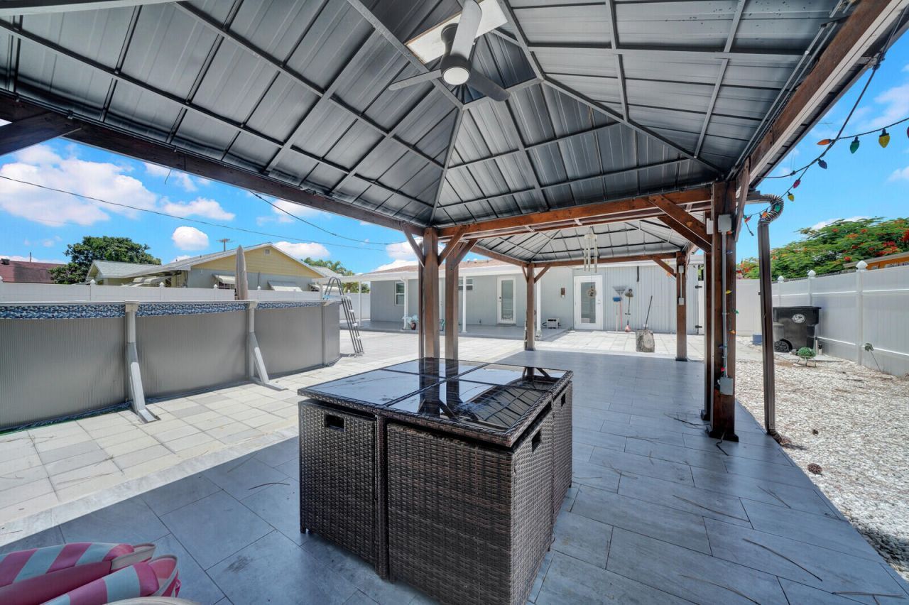 1134 S Ridge Street, Lake Worth Beach, FL 33460 Photo