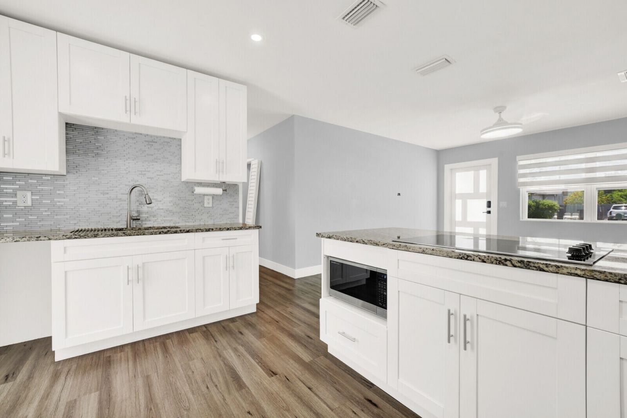 1134 S Ridge Street, Lake Worth Beach, FL 33460 Photo
