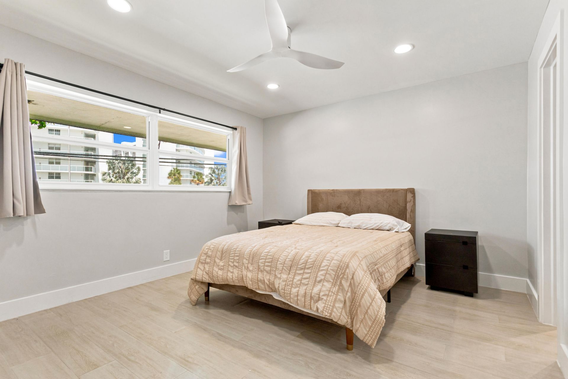 2800 NE 14th Street, Unit 212, Pompano Beach, FL 33062 Photo