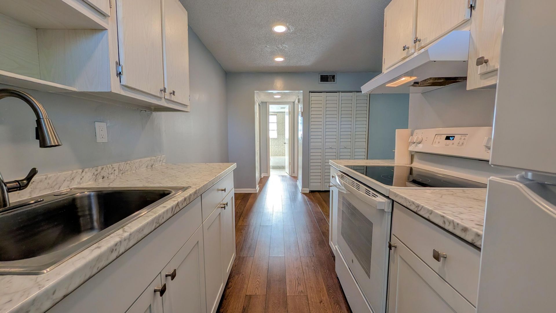 2301 SE 4th Street, Unit 15, Boynton Beach, FL 33435 Photo