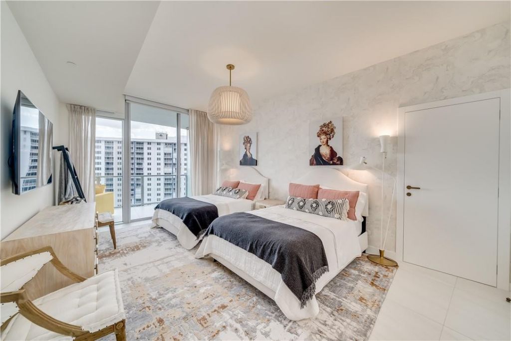 2200 N Ocean Boulevard, Unit S904, Fort Lauderdale, FL 33305 Photo