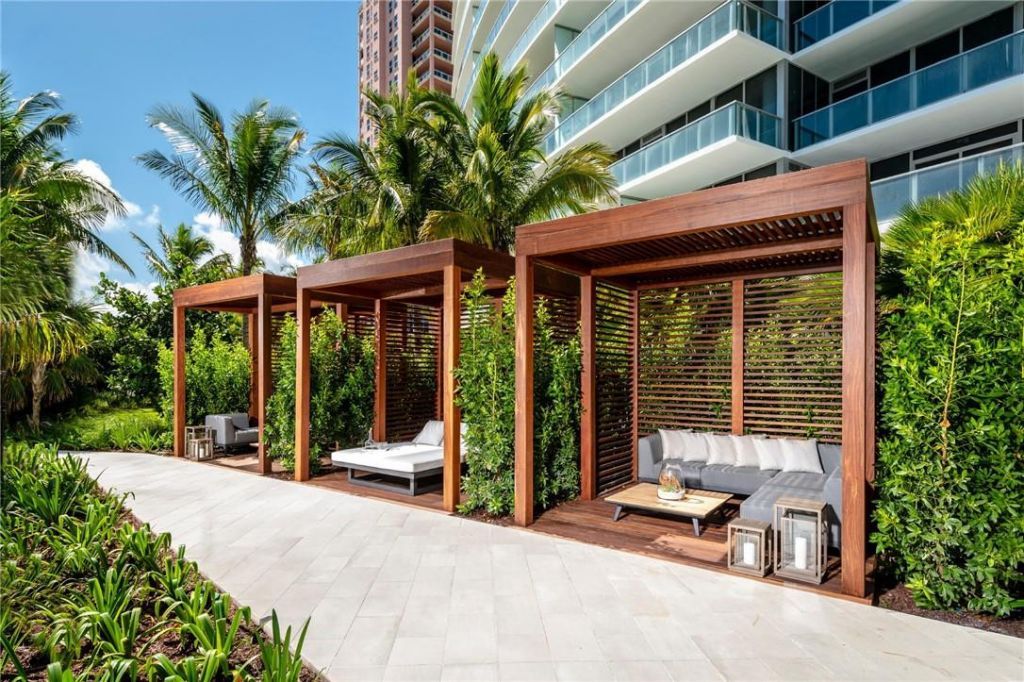 2200 N Ocean Boulevard, Unit S904, Fort Lauderdale, FL 33305 Photo
