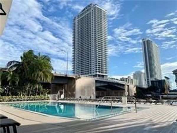 2602 E HALLANDALE BEACH, Unit R907, Hallandale Beach, FL 33009