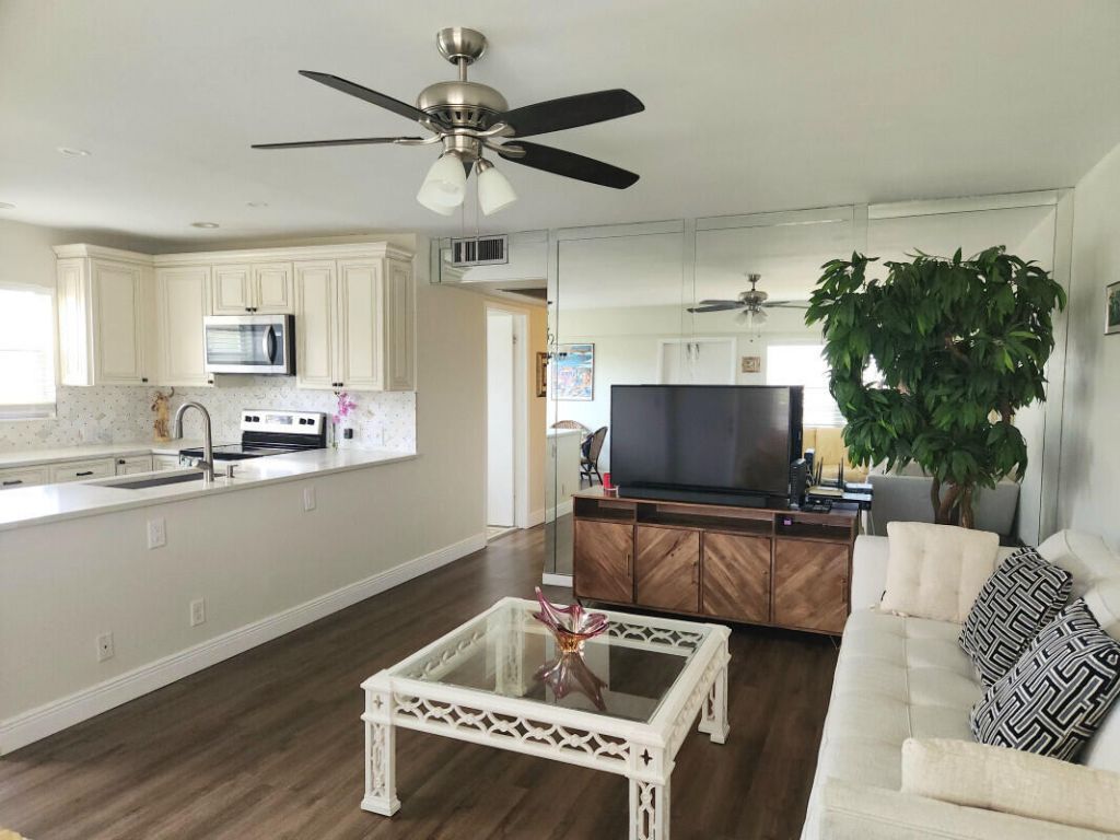 158 Preston Way, Boca Raton, FL 33434 Photo