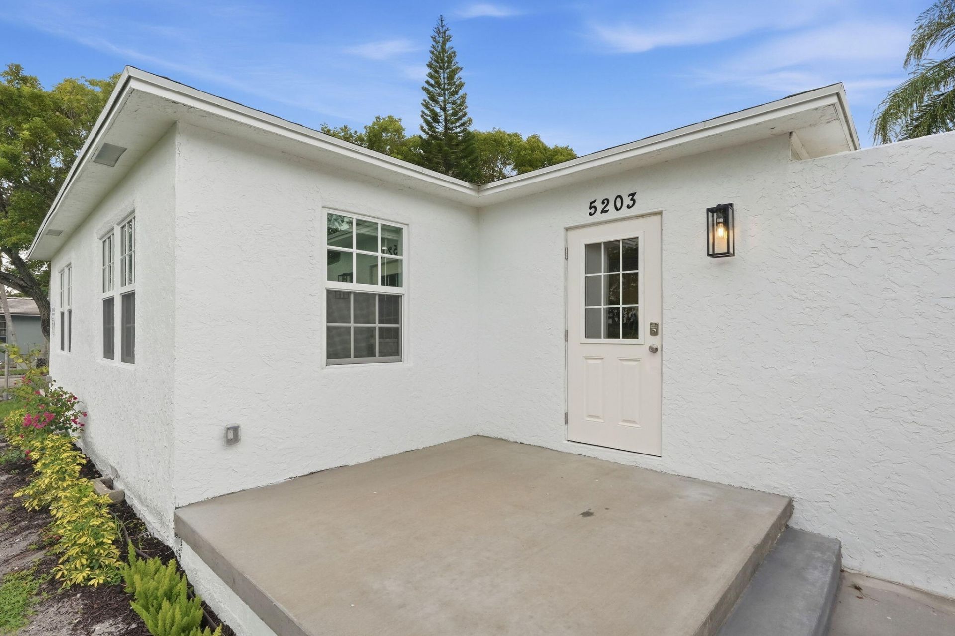5203 N Flagler Drive, West Palm Beach, FL 33407 Photo