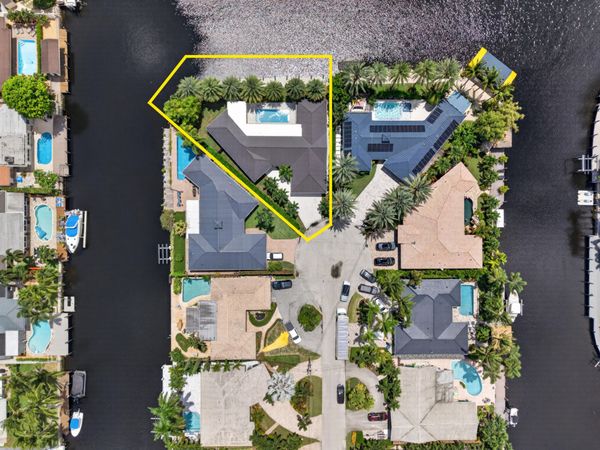 2118 NE 15TH Terrace, Wilton Manors, FL 33305
