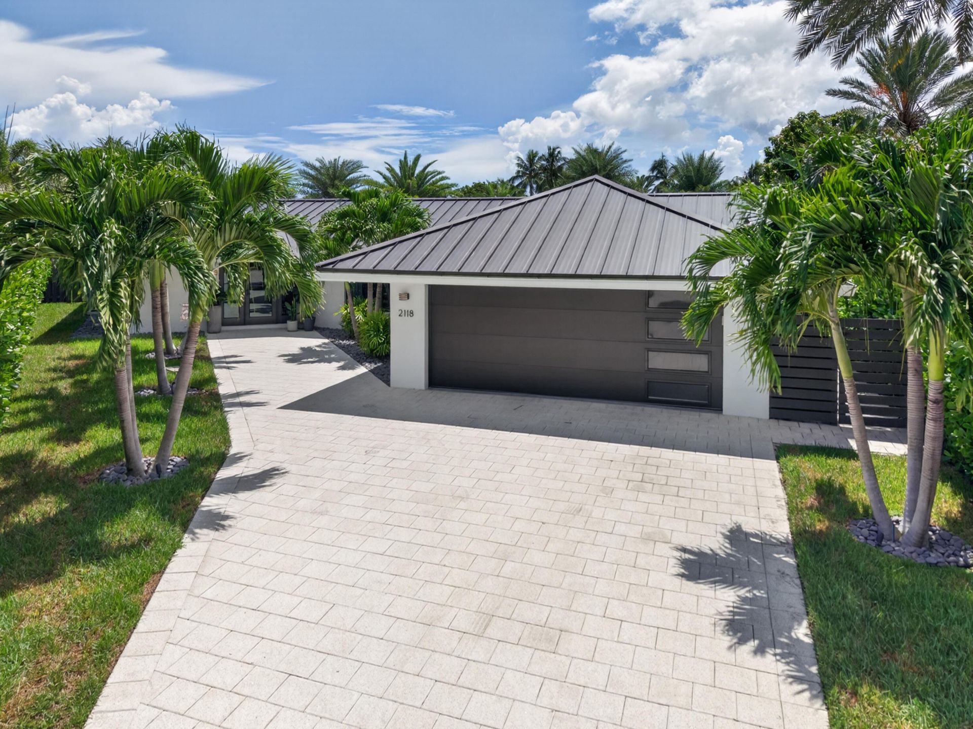 2118 NE 15th Terrace, Wilton Manors, FL 33305 Photo