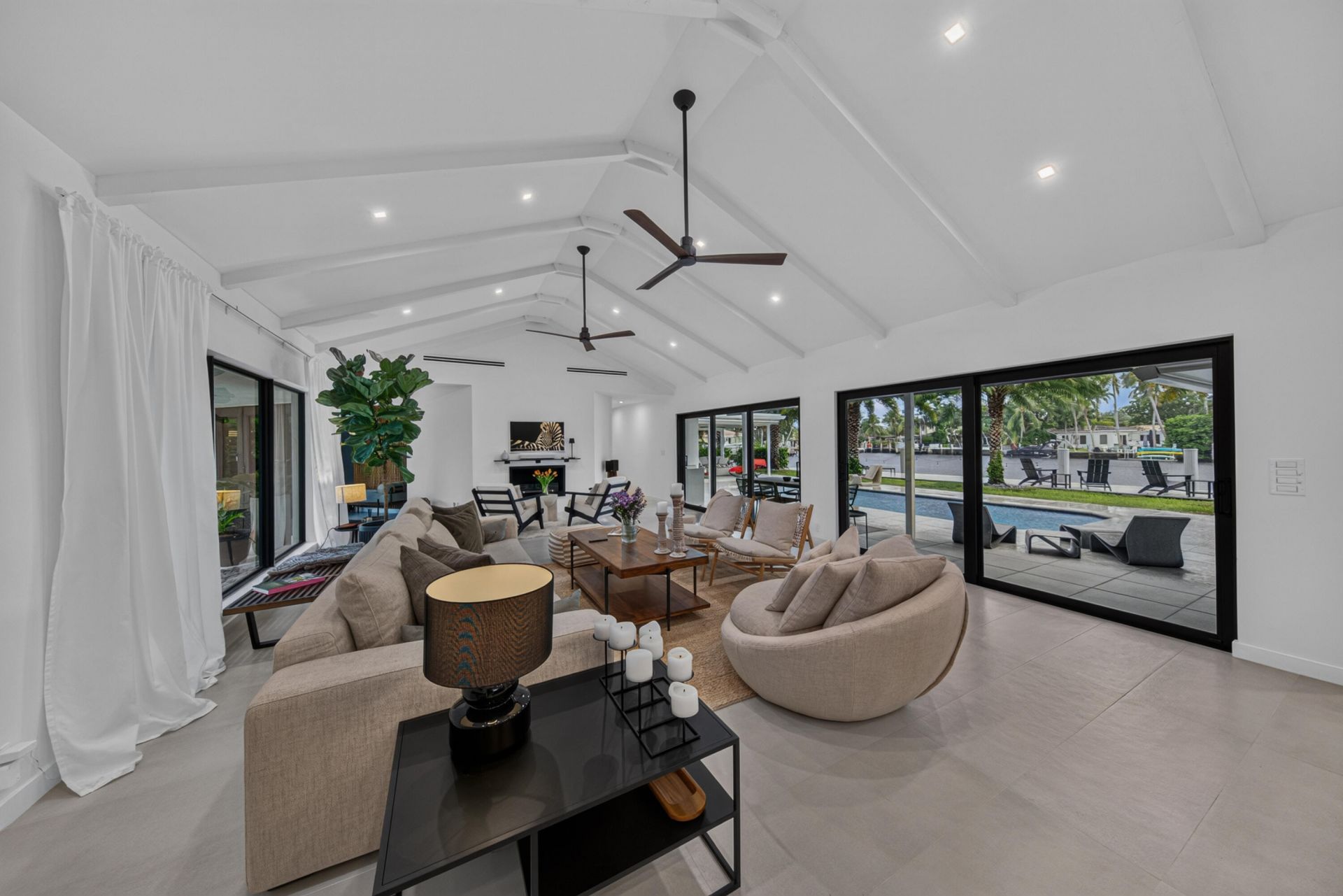 2118 NE 15th Terrace, Wilton Manors, FL 33305 Photo