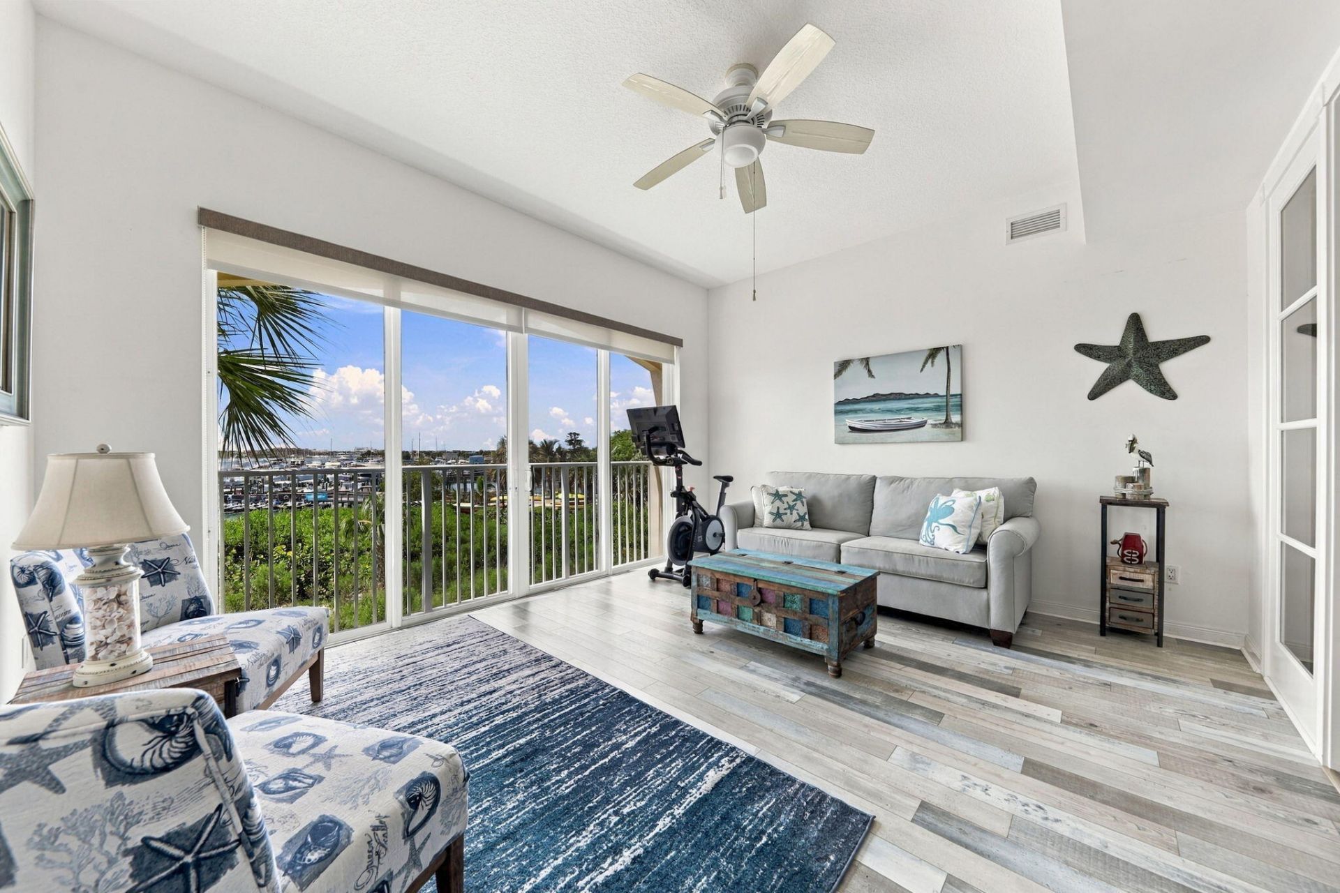 34 Harbour Isle Drive W, Unit 204, Fort Pierce, FL 34949 Photo