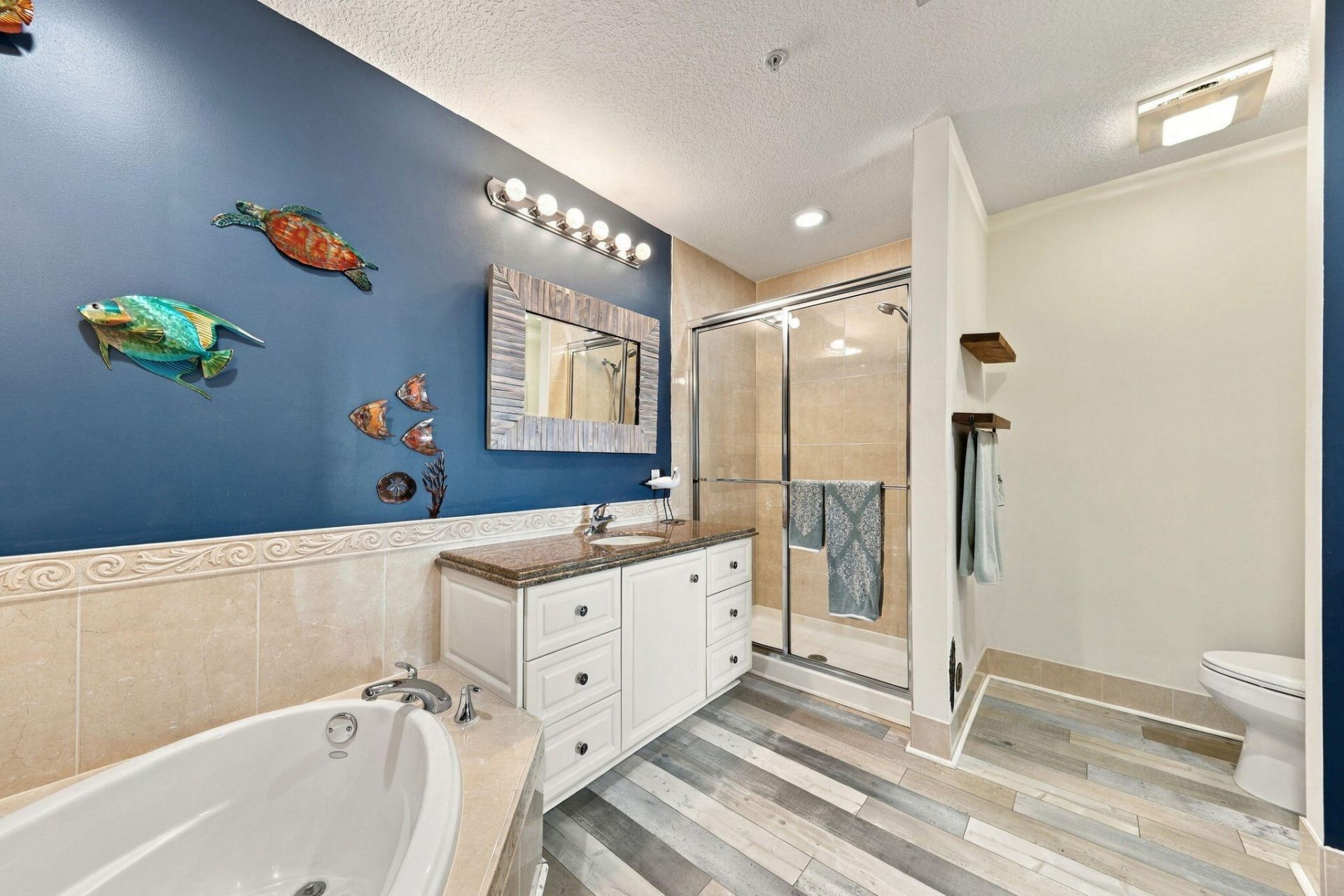 34 Harbour Isle Drive W, Unit 204, Fort Pierce, FL 34949 Photo