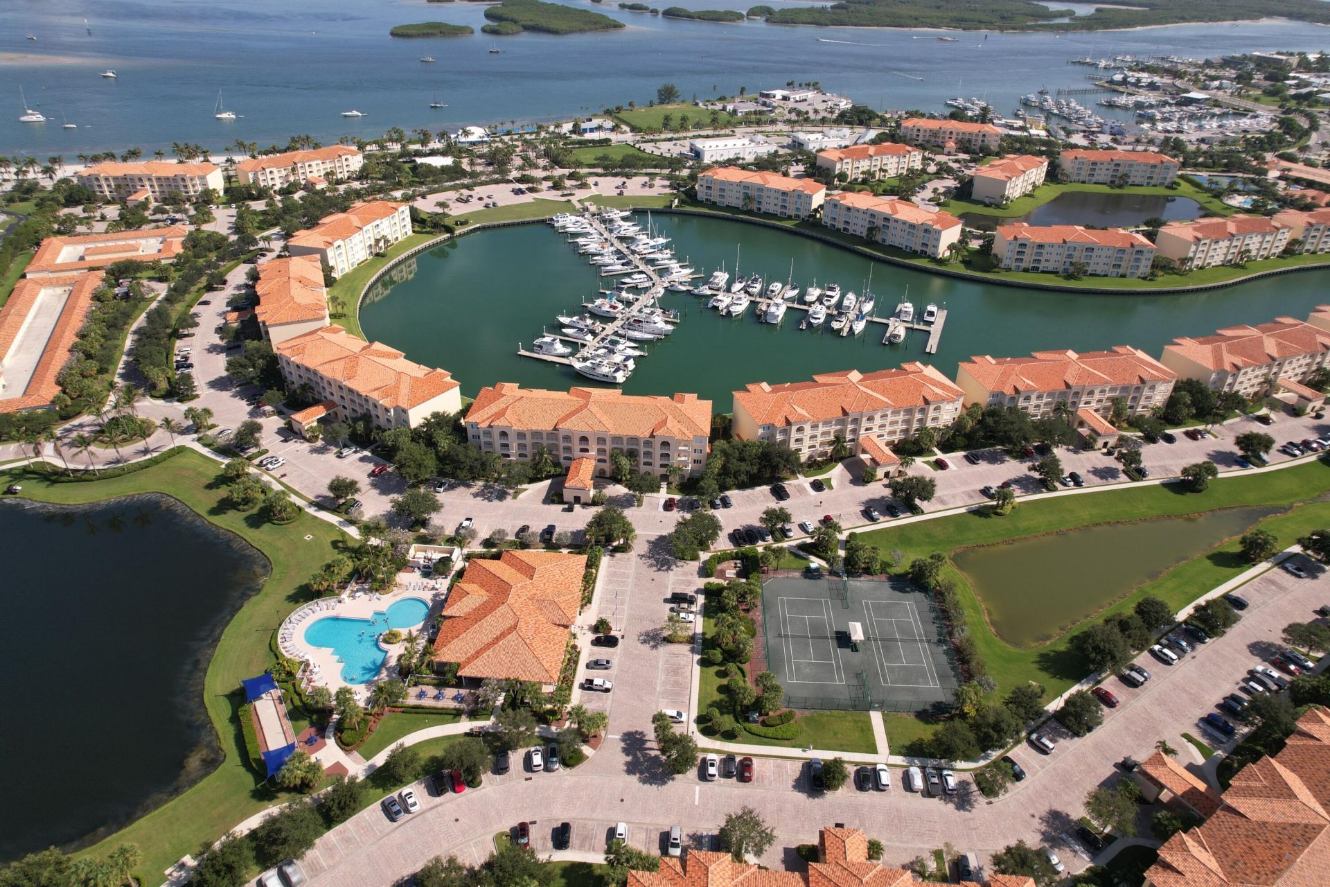 34 Harbour Isle Drive W, Unit 204, Fort Pierce, FL 34949 Photo