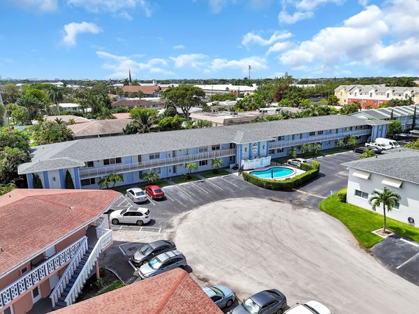 4111 NE 21ST Way, Unit 211C, Lighthouse Point, FL 33064