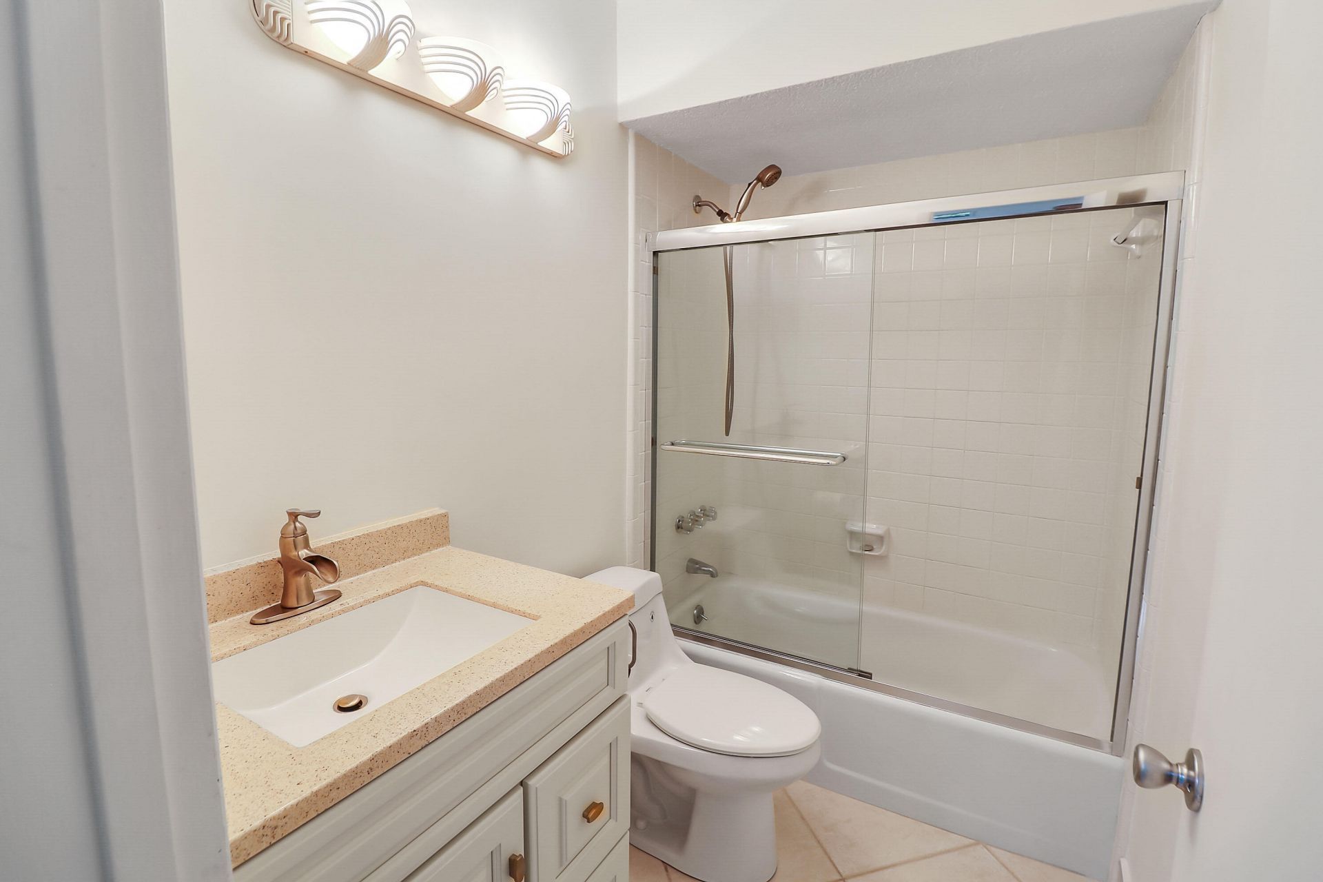 4111 NE 21st Way, Unit 211C, Lighthouse Point, FL 33064 Photo