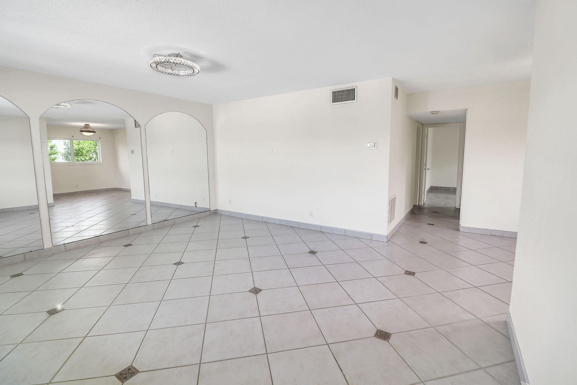 4111 NE 21st Way, Unit 211C, Lighthouse Point, FL 33064 Photo