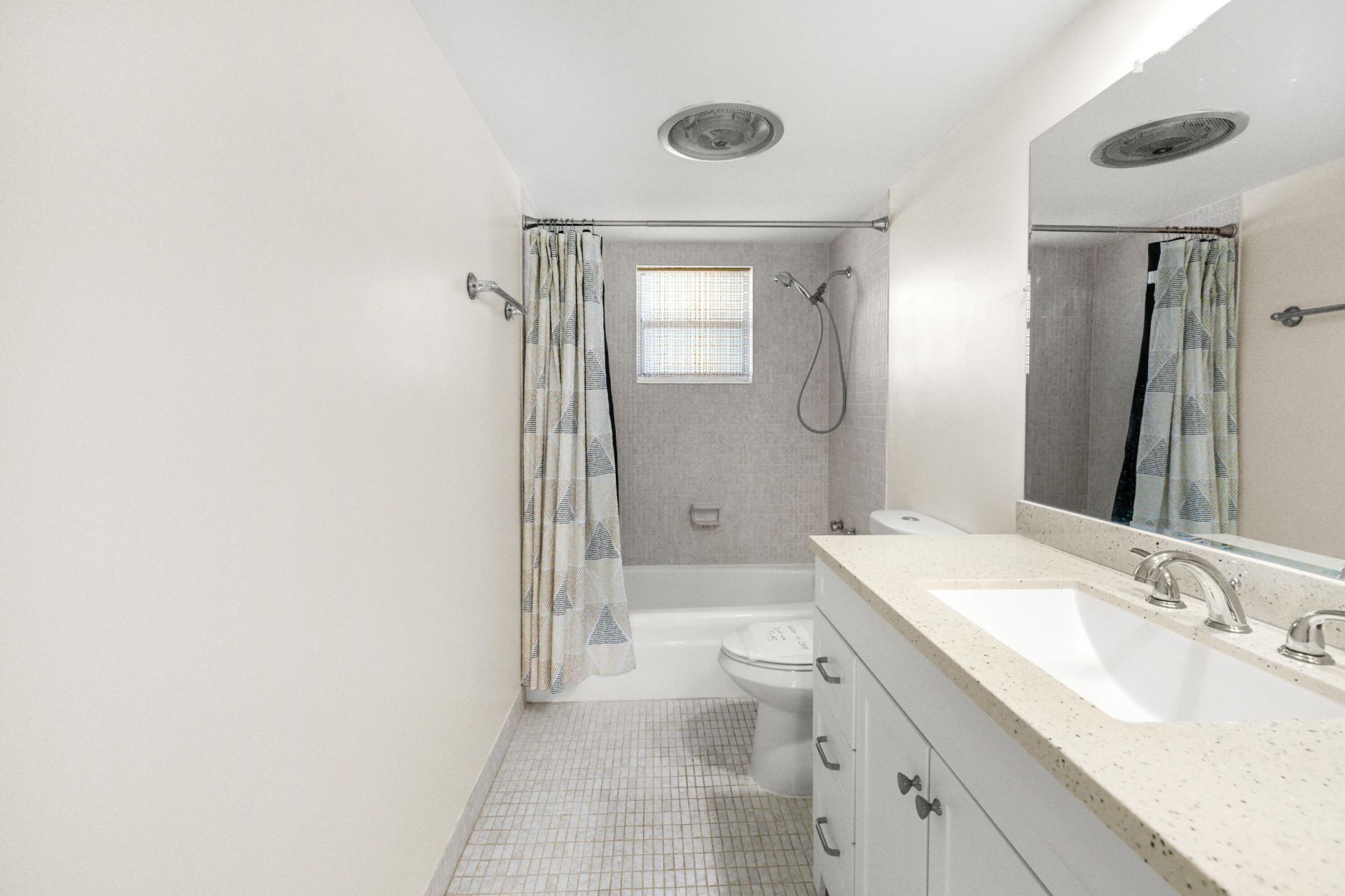 4500 Gefion Court, Unit 302, Lake Worth, FL 33467 Photo