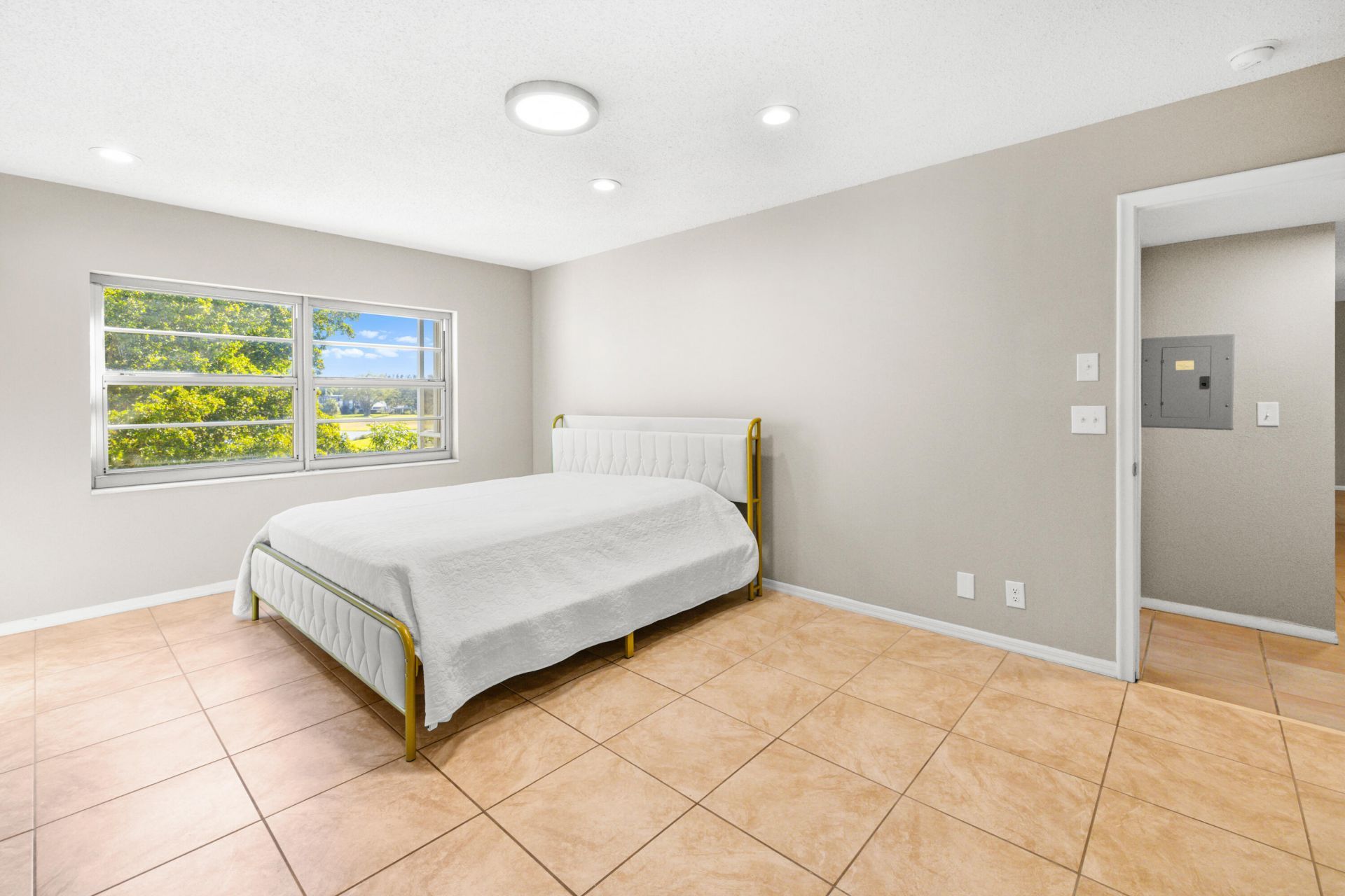 4500 Gefion Court, Unit 302, Lake Worth, FL 33467 Photo