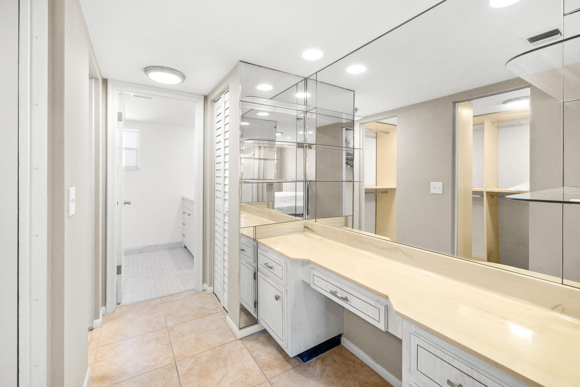 4500 Gefion Court, Unit 302, Lake Worth, FL 33467 Photo