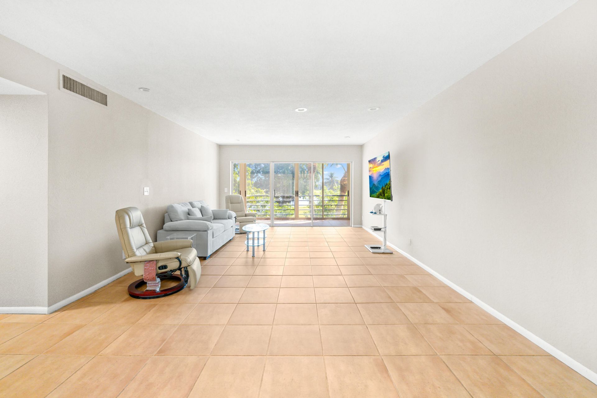 4500 Gefion Court, Unit 302, Lake Worth, FL 33467 Photo