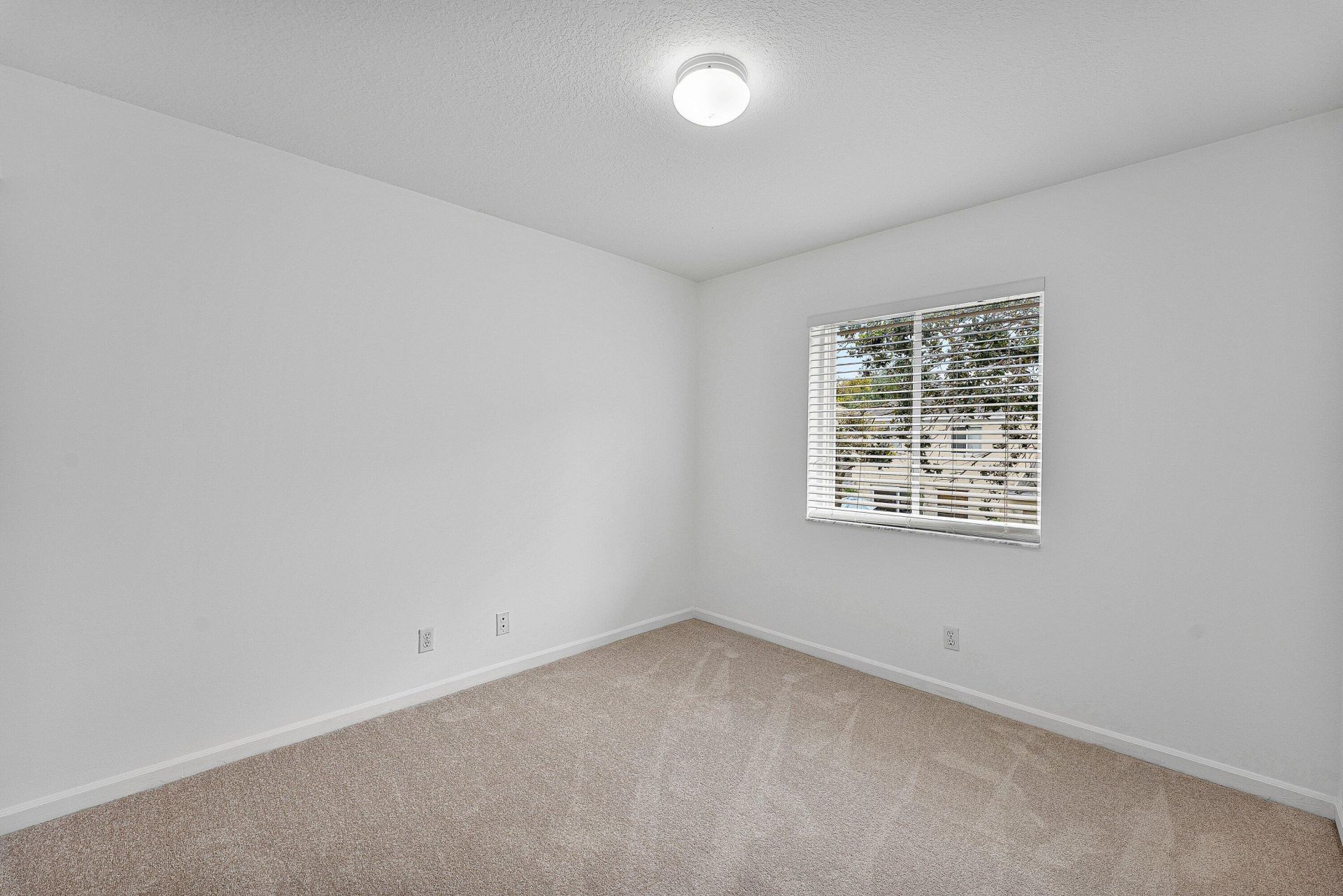 11031 Periwinkle Lane, Tamarac, FL 33321 Photo