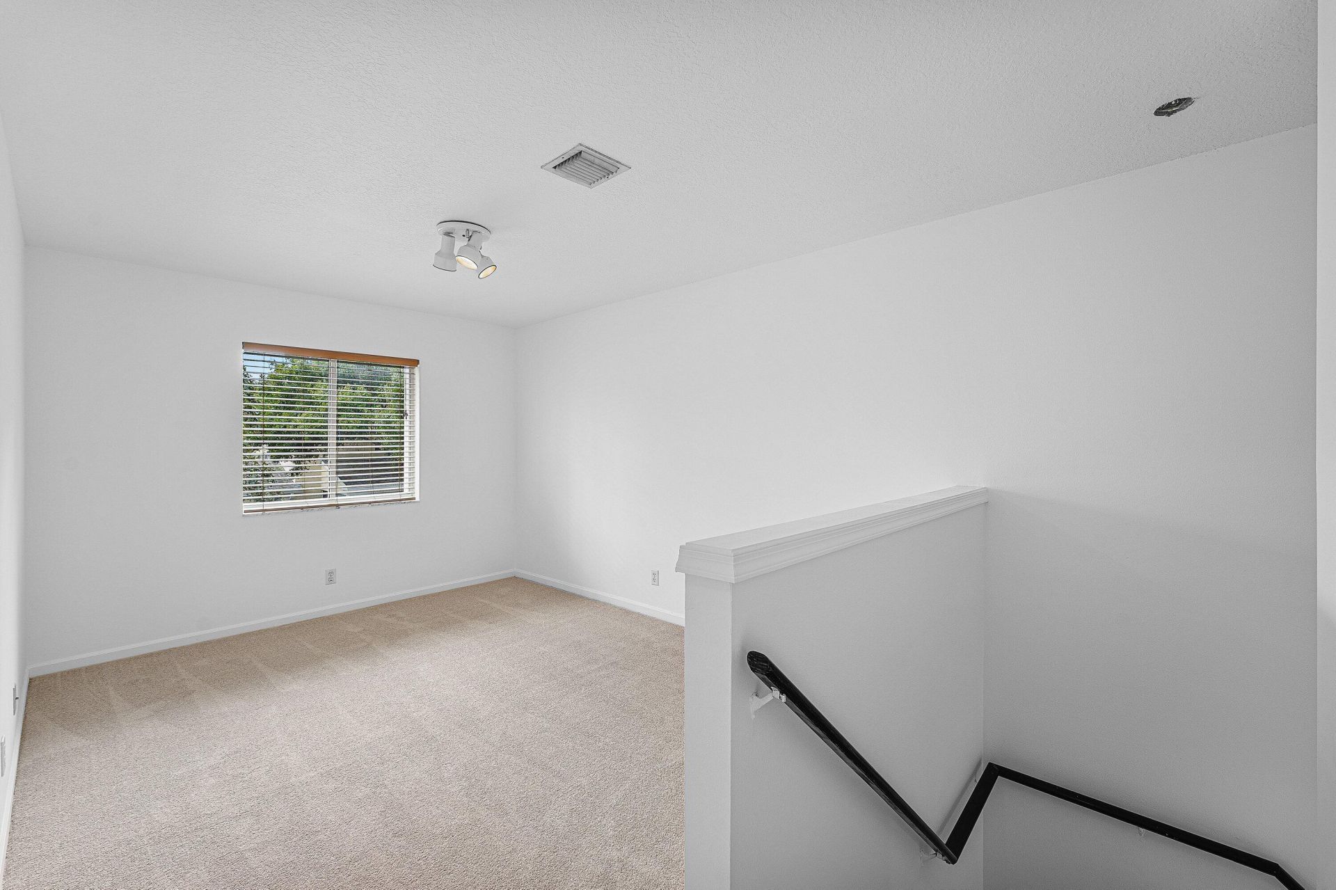 11031 Periwinkle Lane, Tamarac, FL 33321 Photo