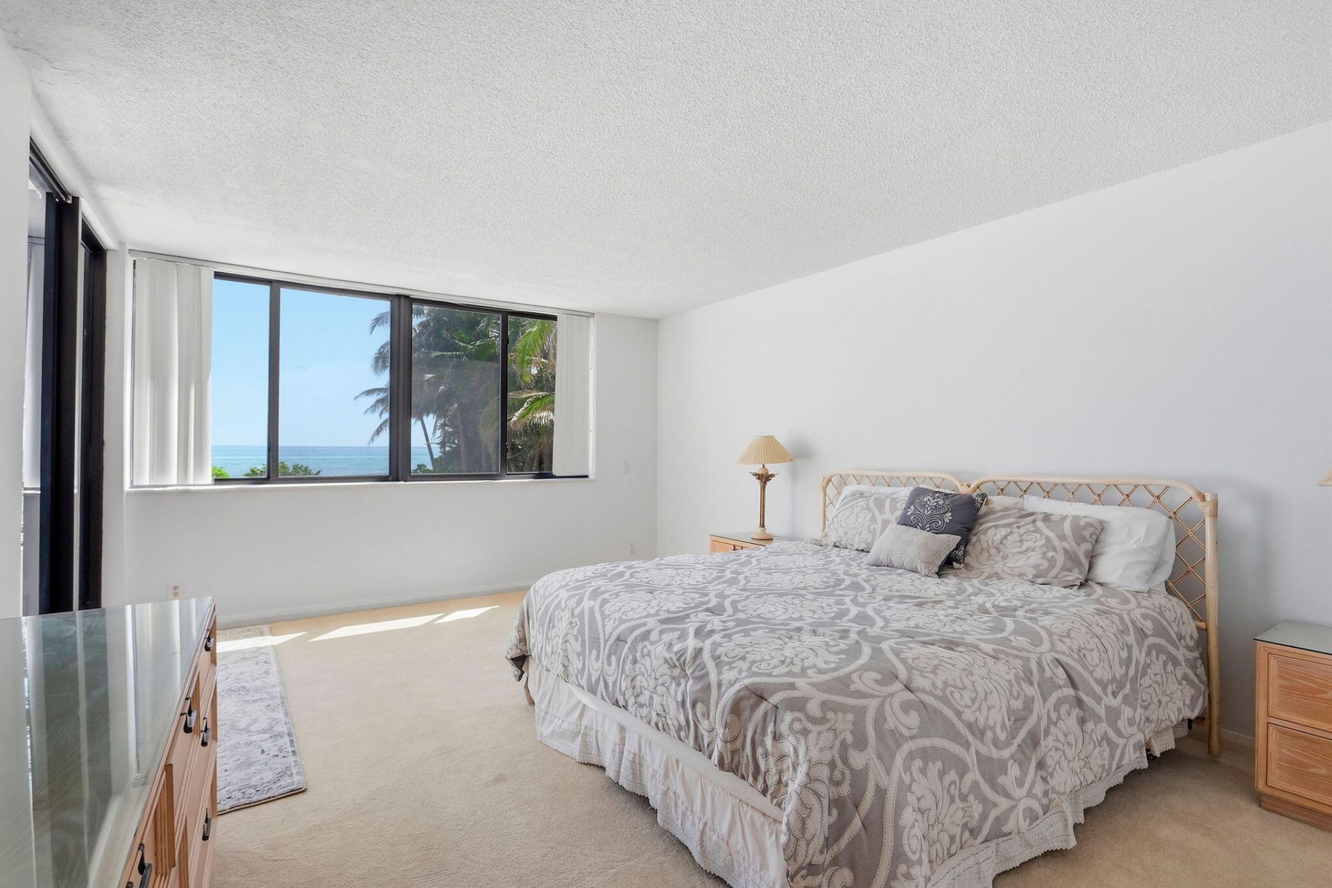 6885 N Ocean Boulevard, Unit 1010, Ocean Ridge, FL 33435 Photo