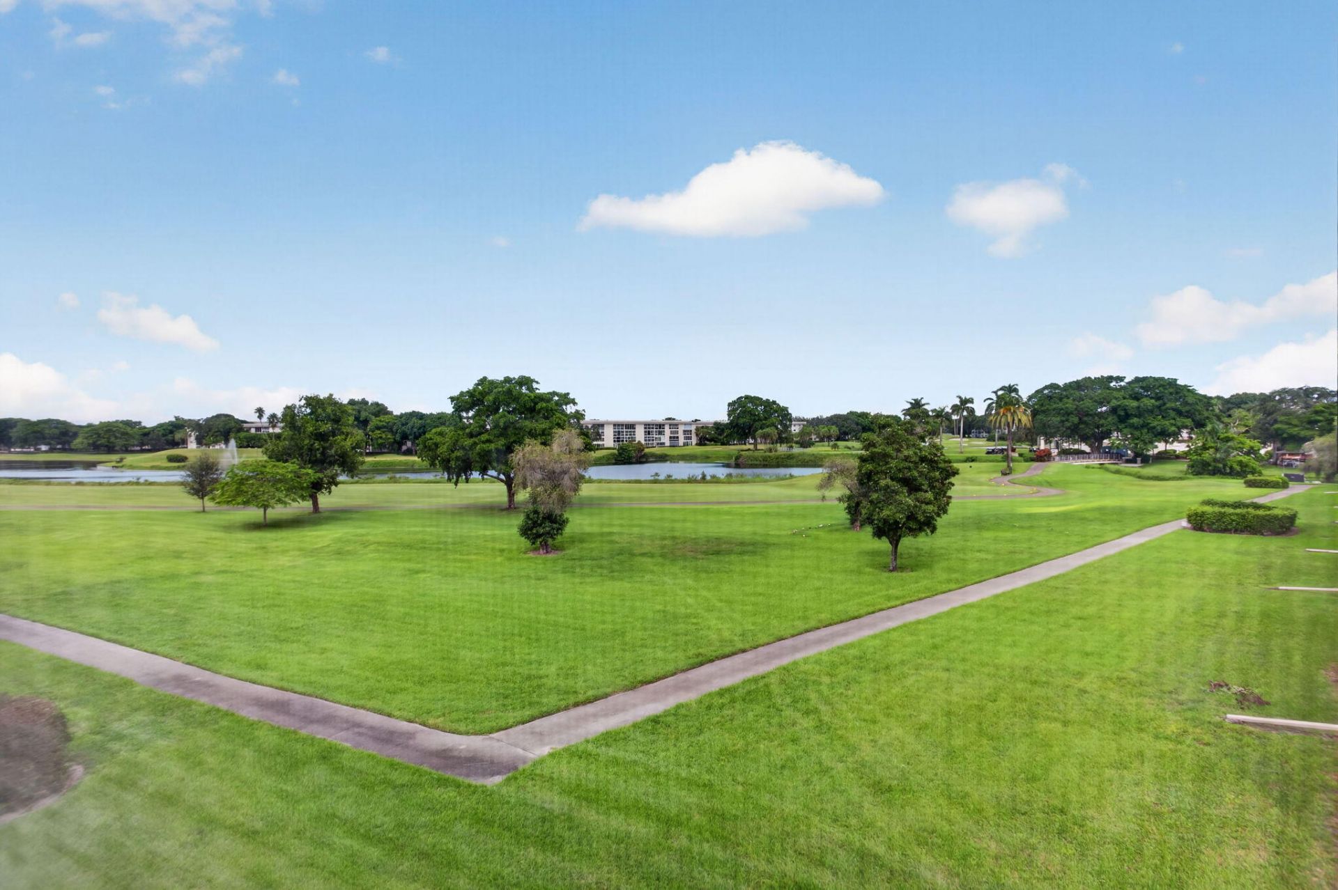2802 Victoria Way, Unit O3, Coconut Creek, FL 33066 Photo