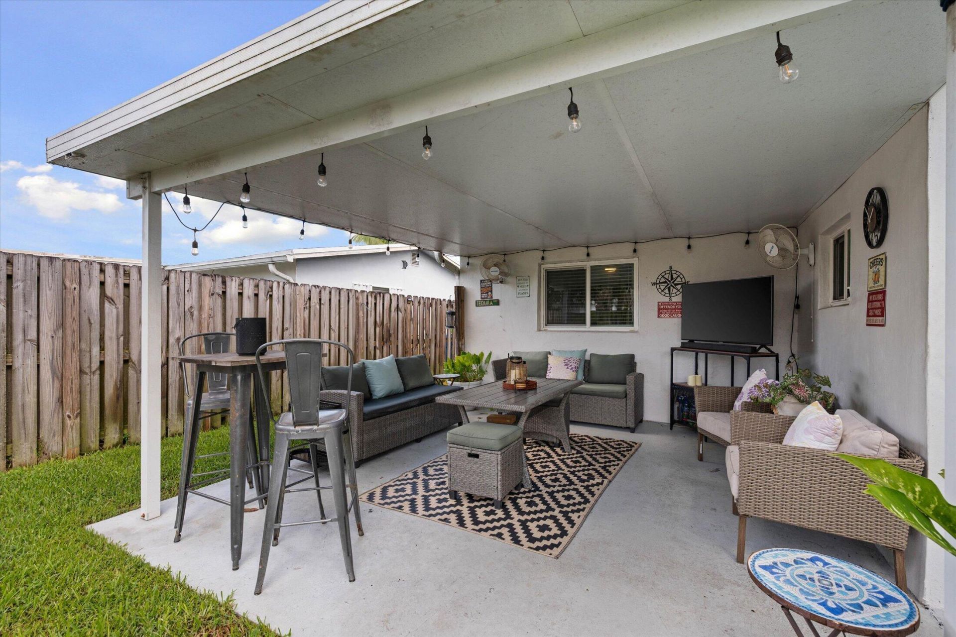 8980 NW 25th Street, Sunrise, FL 33322 Photo