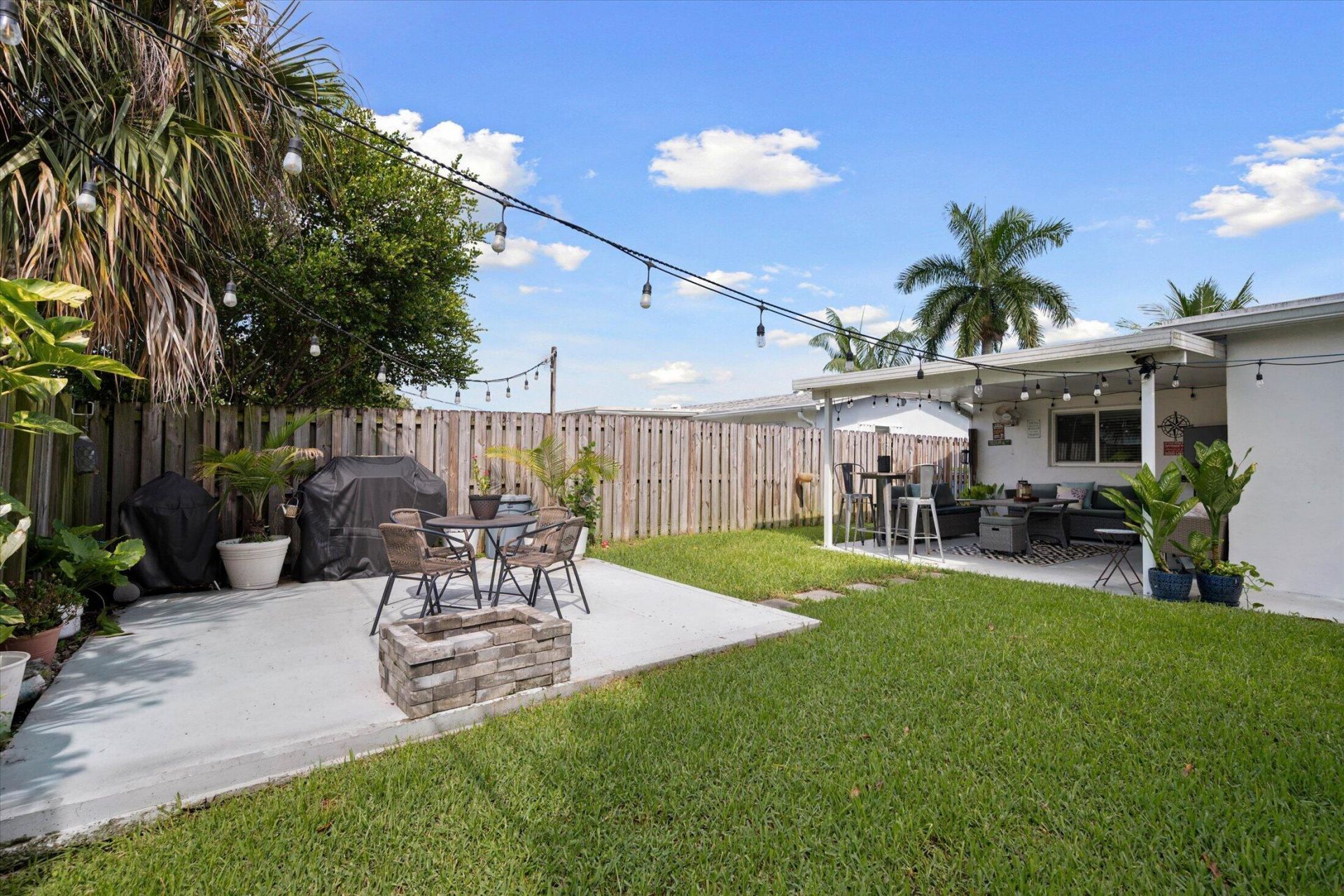 8980 NW 25th Street, Sunrise, FL 33322 Photo