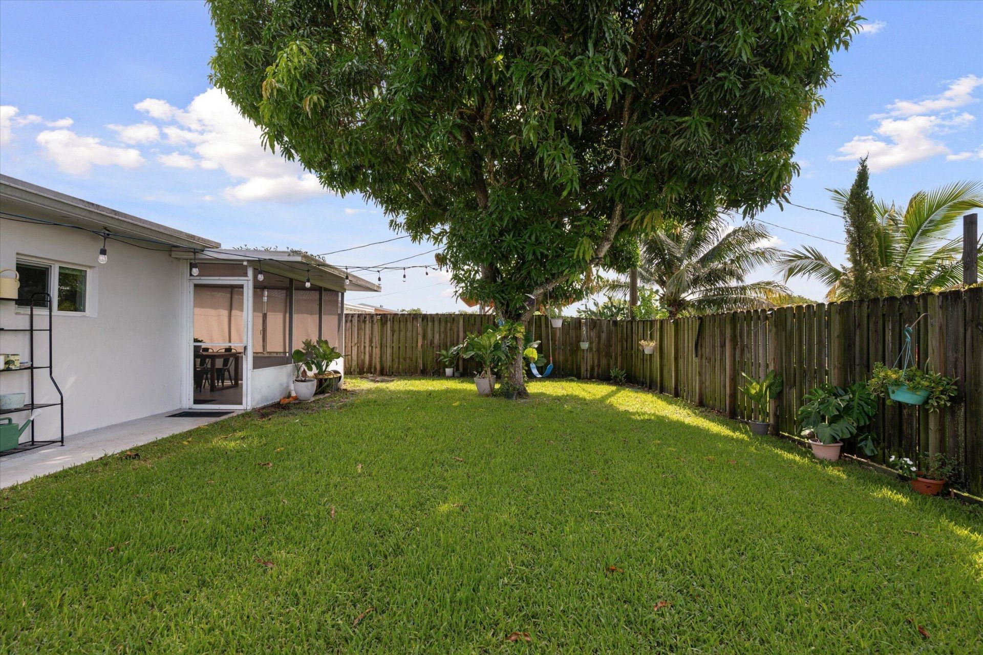 8980 NW 25th Street, Sunrise, FL 33322 Photo