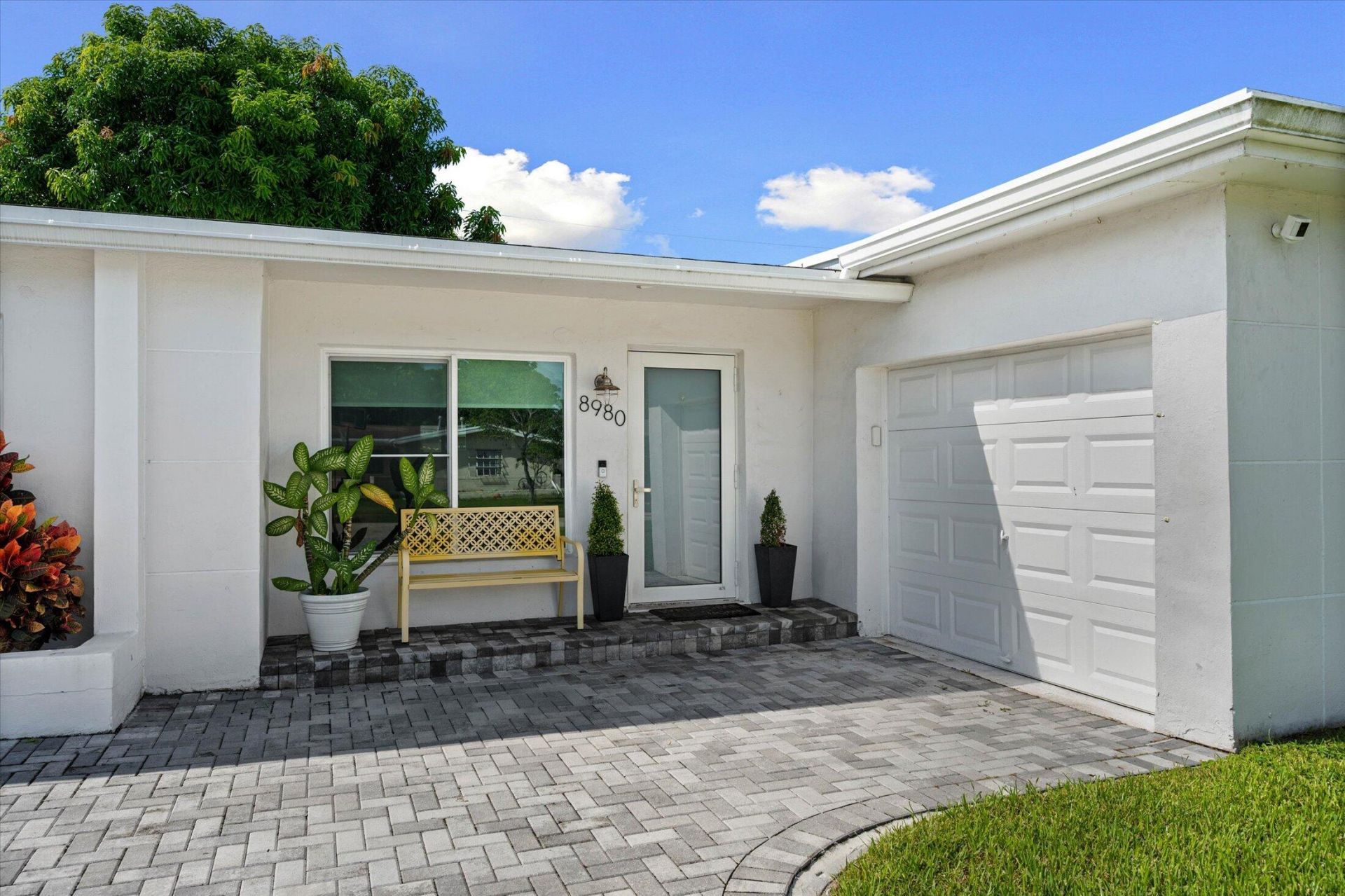 8980 NW 25th Street, Sunrise, FL 33322 Photo