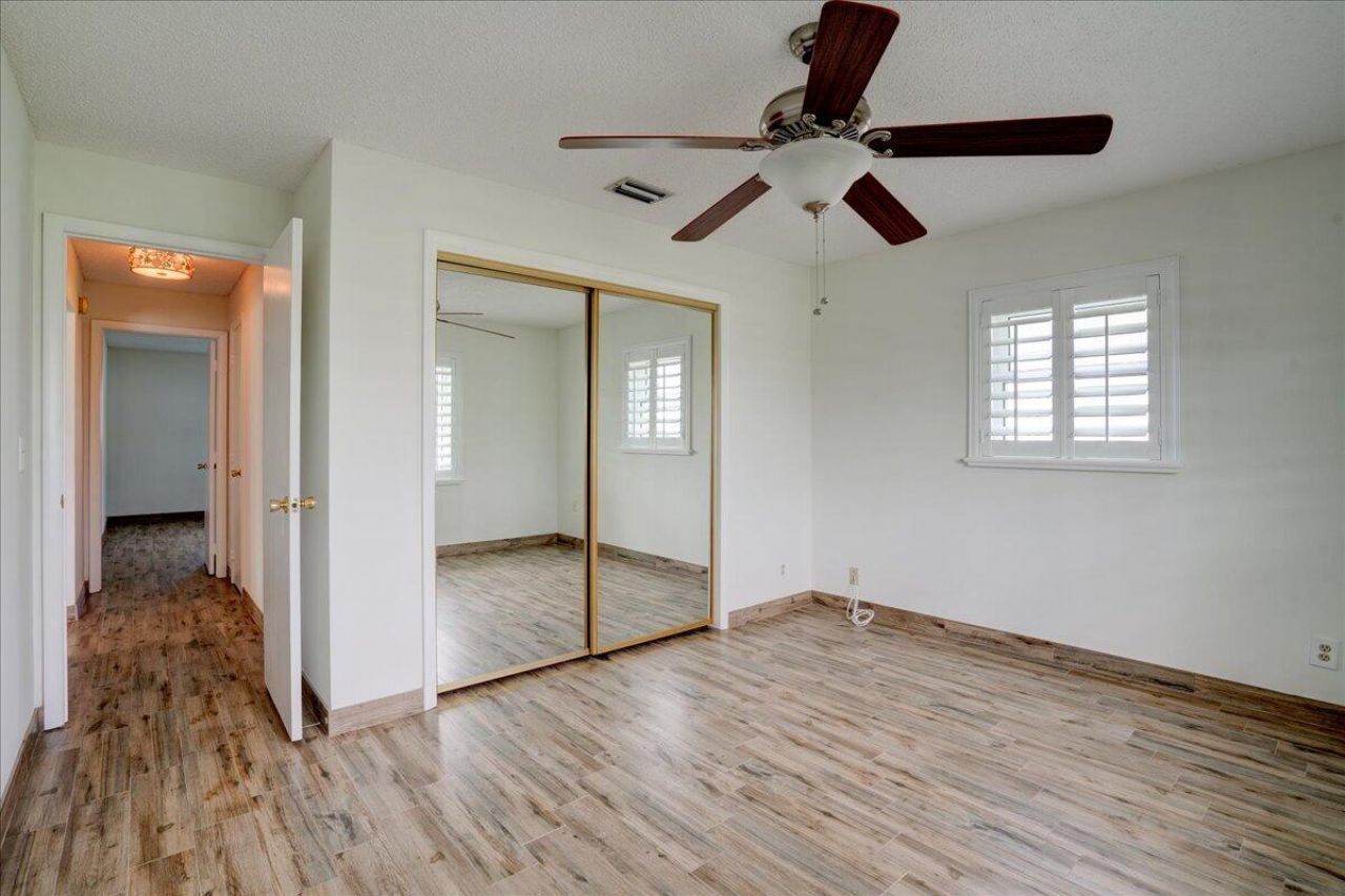 2198 SW 12th Avenue, Boynton Beach, FL 33426 Photo