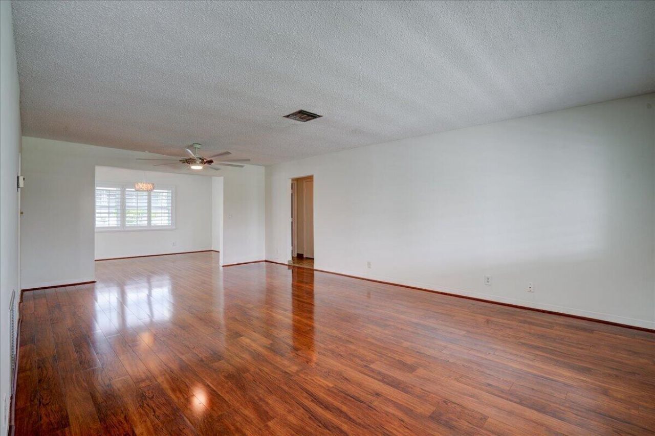 2198 SW 12th Avenue, Boynton Beach, FL 33426 Photo