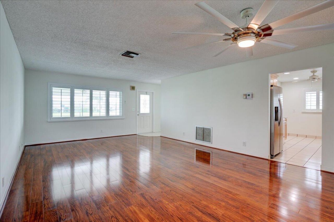 2198 SW 12th Avenue, Boynton Beach, FL 33426 Photo