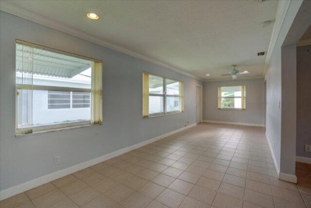1590 SW 13th Terrace, Boynton Beach, FL 33426 Photo