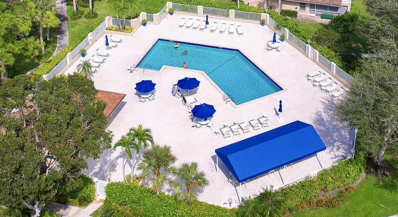 1111 Duncan Circle, Unit 202, Palm Beach Gardens, FL 33418 Photo