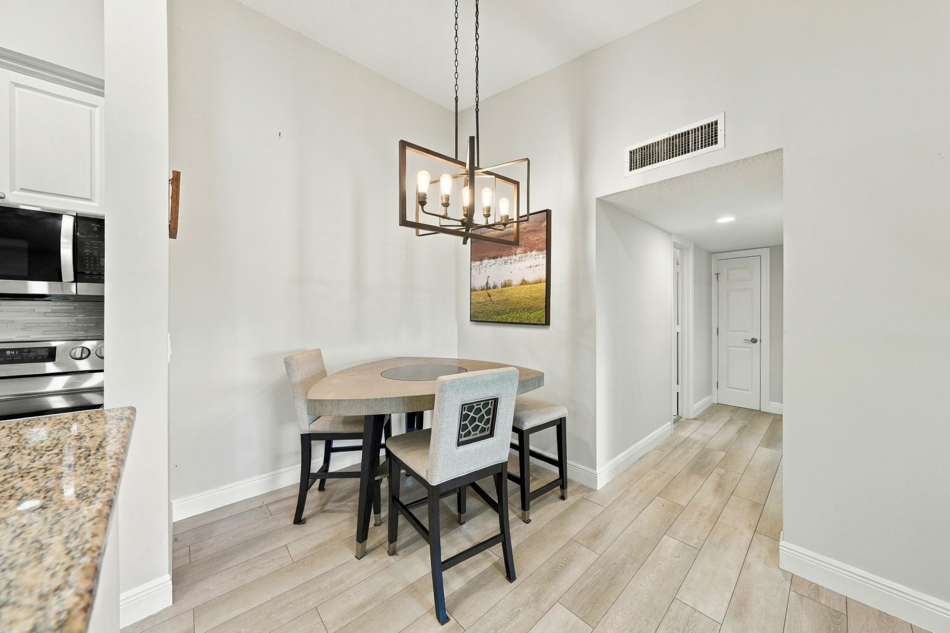 1111 Duncan Circle, Unit 202, Palm Beach Gardens, FL 33418 Photo