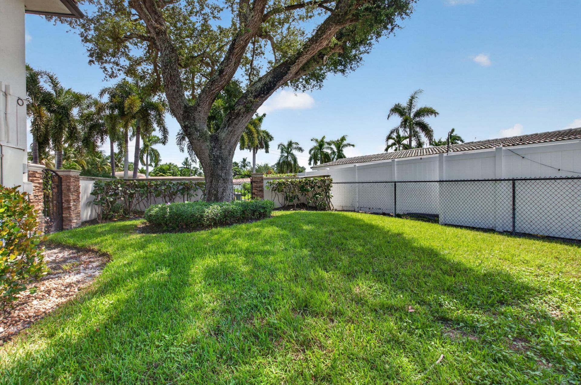 749 SW 2nd Street, Boca Raton, FL 33486 Photo