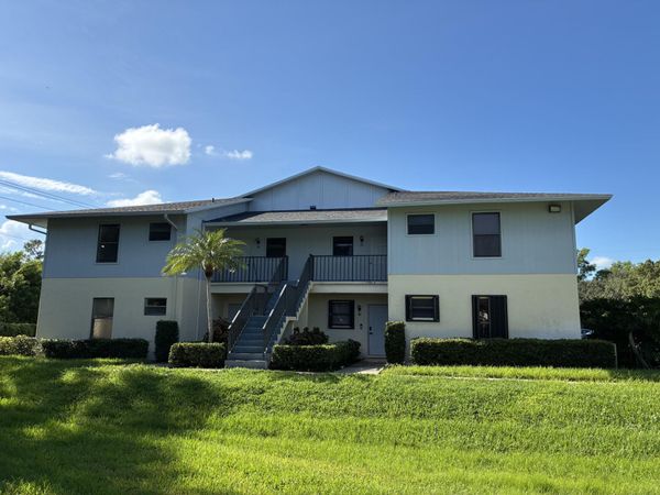 6541 SE Federal Highway, Stuart, FL 34997
