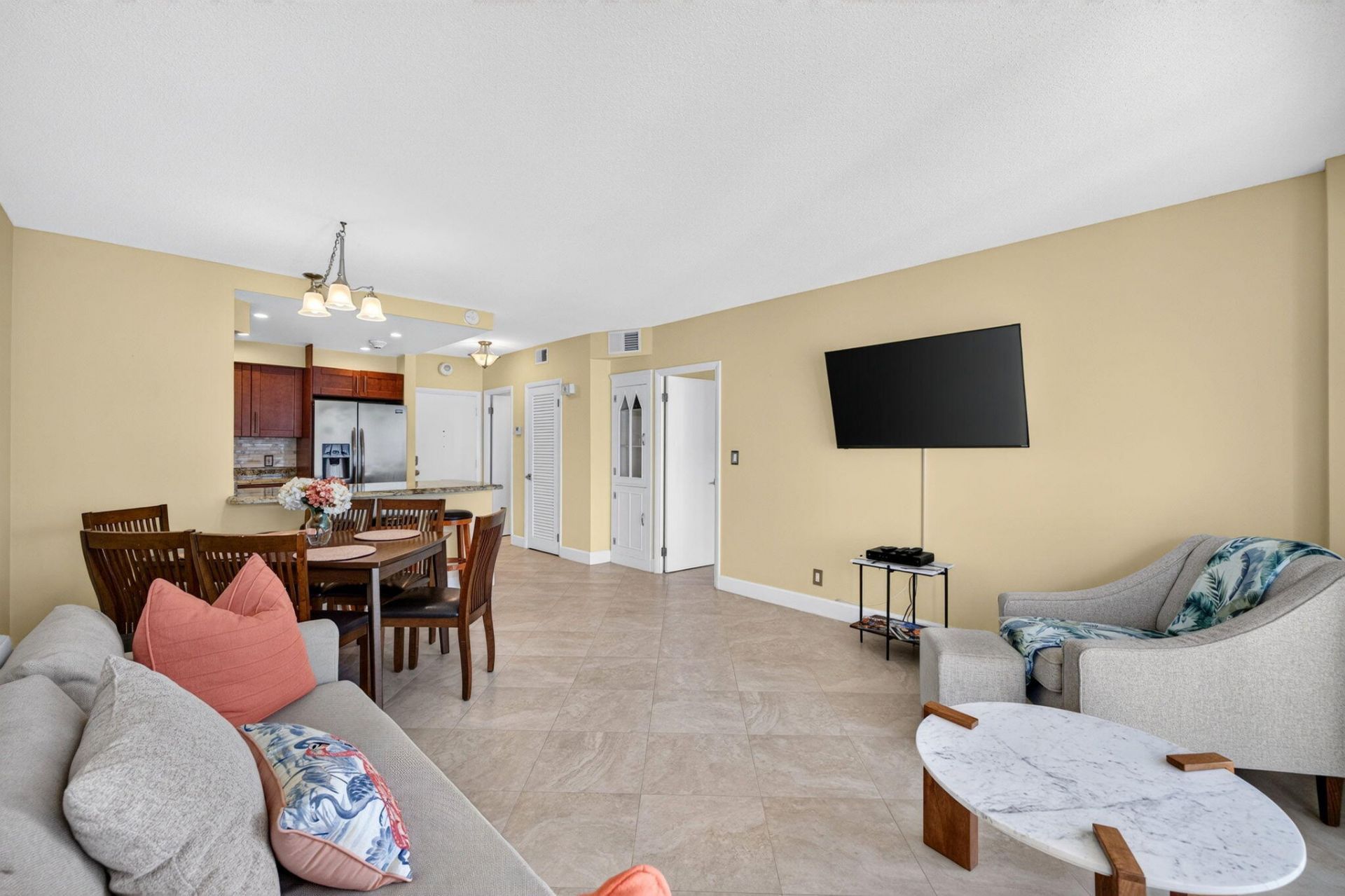 133 N Pompano Beach Boulevard, Unit Apt. Ph-5, Pompano Beach, FL 33062 Photo