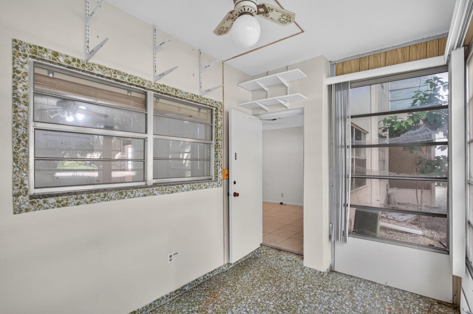 5181 W Oakland Park Boulevard, Unit 104, Lauderdale Lakes, FL 33313 Photo