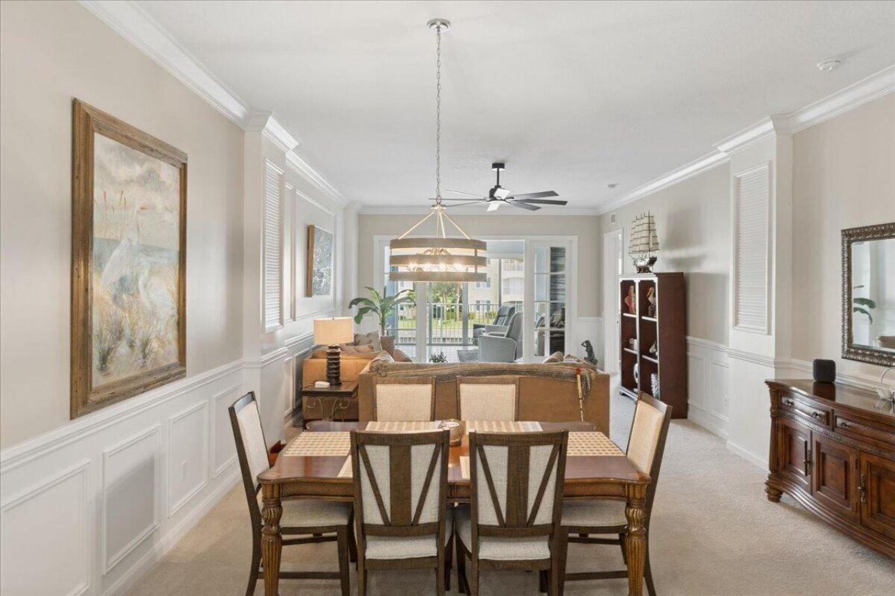 19 Harbour Isle Drive W, Unit 202, Fort Pierce, FL 34949 Photo