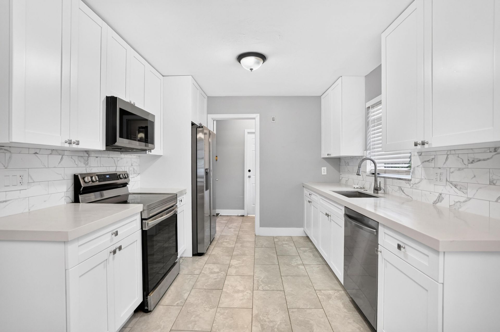 3765 NE 18th Avenue, Pompano Beach, FL 33064 Photo